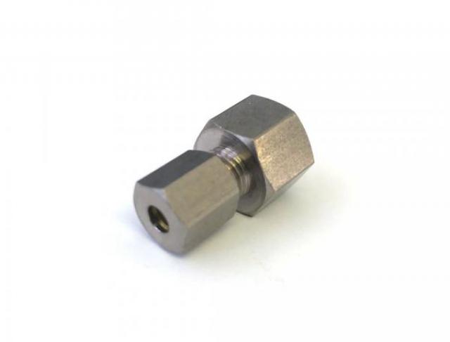 Conector Fêmea 6mm x 16mm x 1,5 para Tubulações